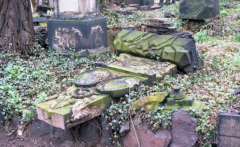 1994-03, Eliasfriedhof (23).jpg